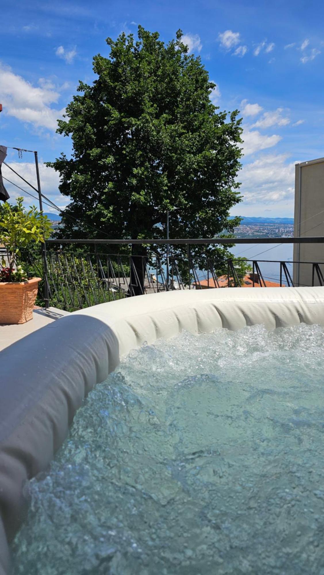 Elvira Apartamento Opatija Exterior foto